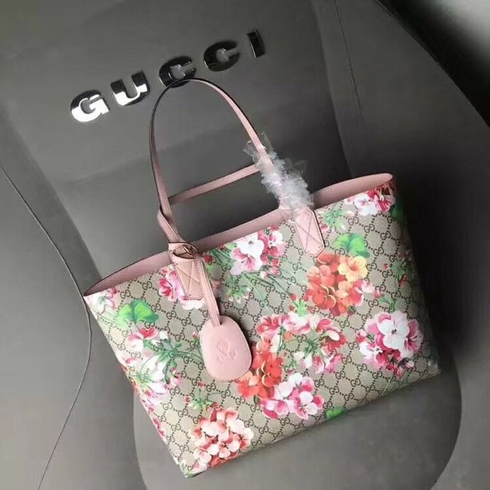 GU368568  (18)